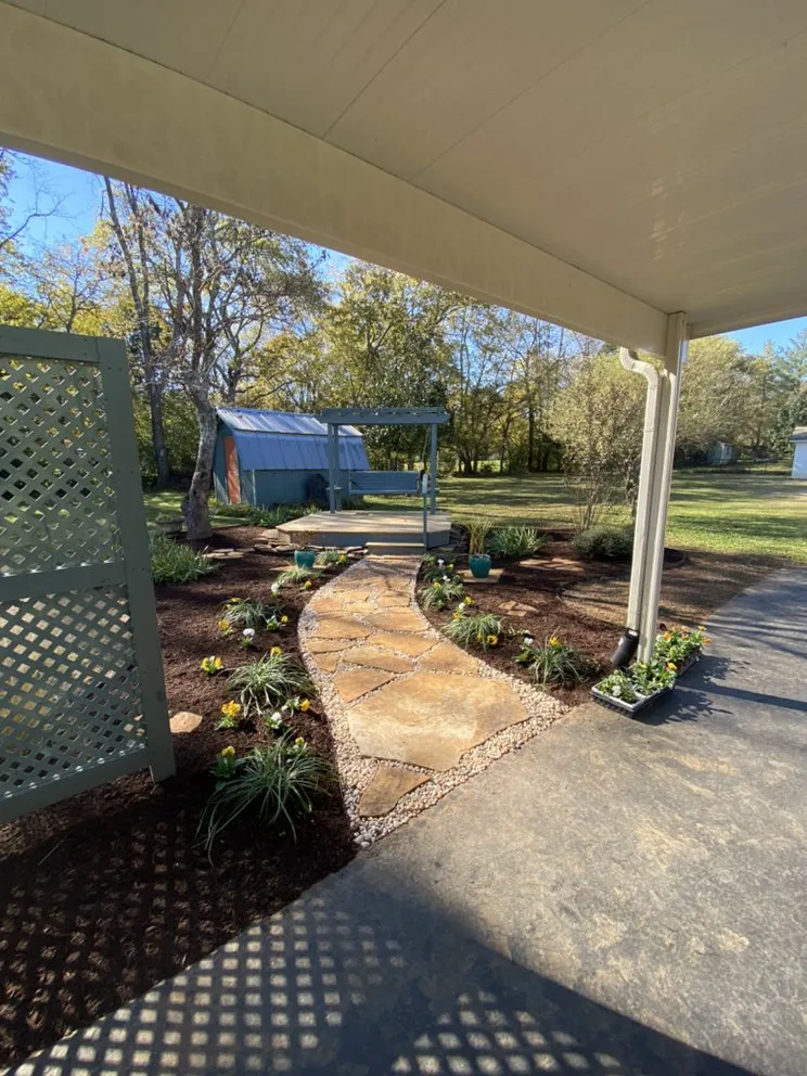 Reliable lawn care service in Lascassas, TN - Wayman's Lawn Care Services