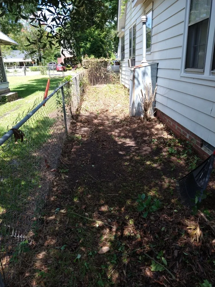 Custom outdoor landscaping experts serving Dalzell, SC - Wayne Solutions