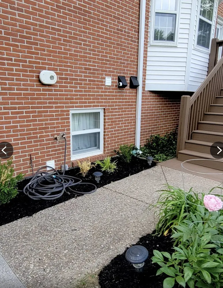 Reliable landscape design for homes across Louisville, KY - waynes custom landscapping