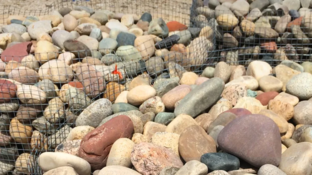 Custom garden landscaping in Houston, TX by Wayne's Landscape Supplies