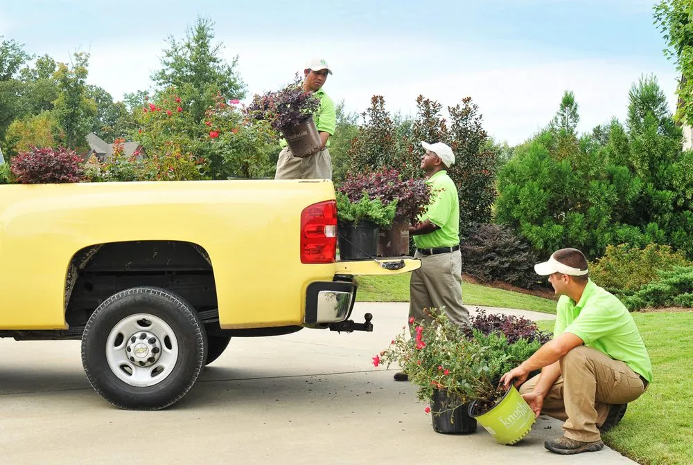 Reliable garden landscaping for year-round maintenance in Murfreesboro, TN by Waynes Pest Control