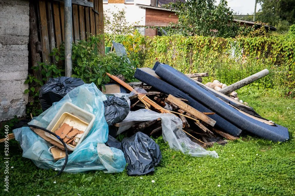 Expert yard maintenance in Parrish, FL - Wayne’s Property Maintenance