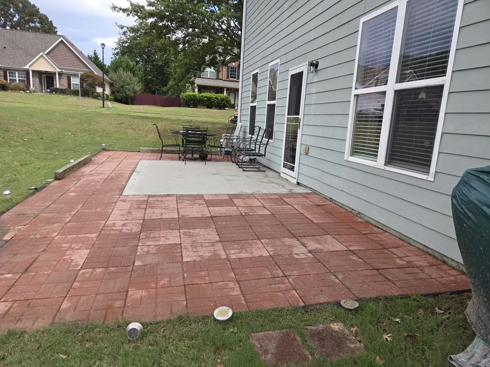 Top-rated garden landscaping in Loganville, GA - Wayne's Way Pro Wash