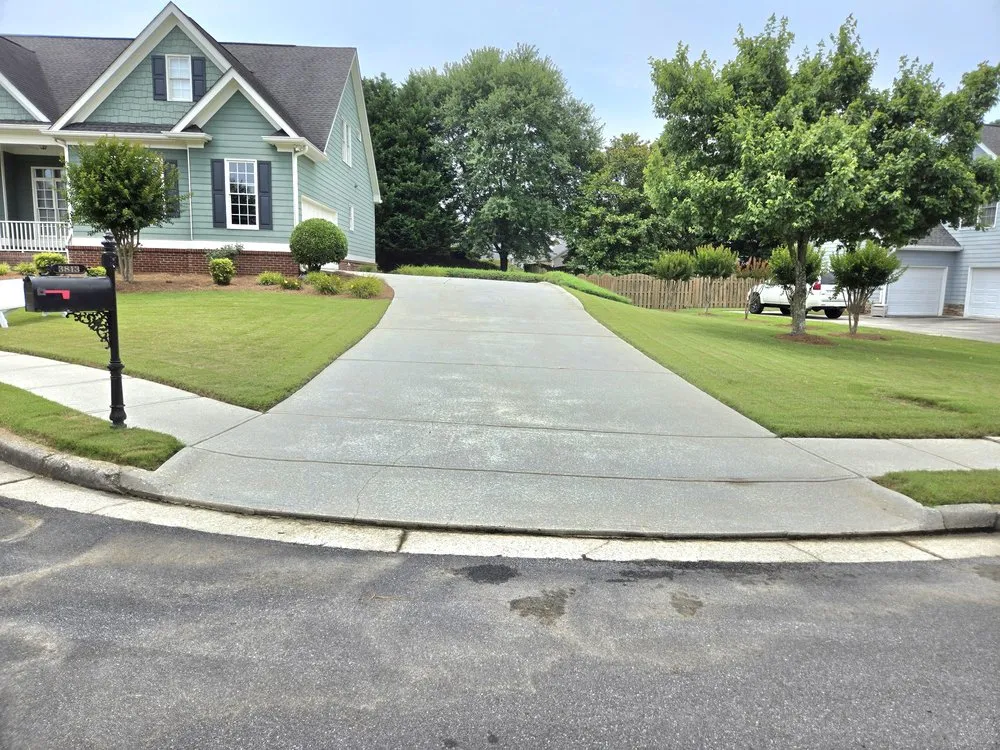 Reliable garden landscaping for outdoor upgrades across Loganville, GA - Wayne's Way Pro Wash