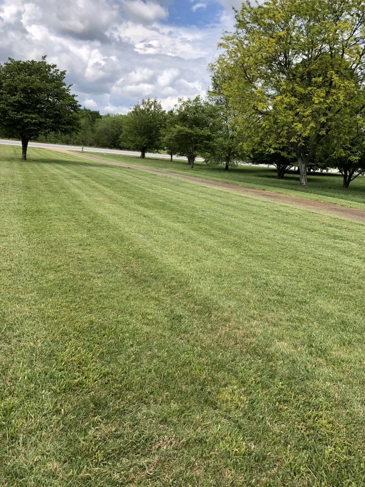 Custom residential landscaping in Lebanon, TN by Waynick Way Lawn Care & Landscaping