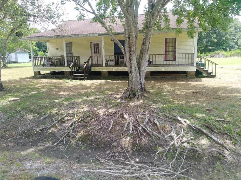 Reliable lawn care service for outdoor upgrades across Raceland, LA - WB Lawn Care