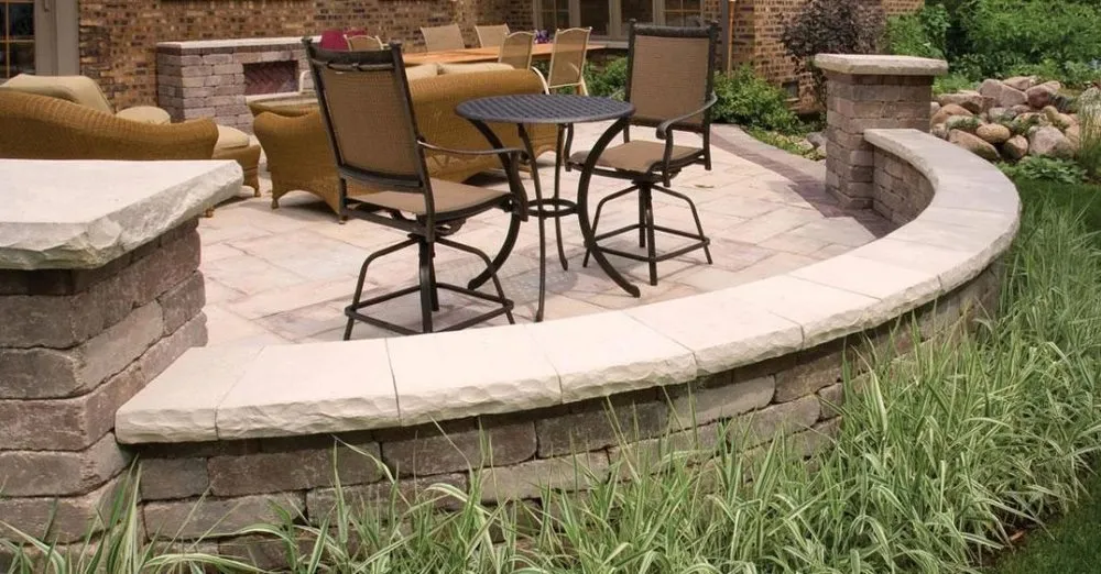 Professional garden landscaping for year-round maintenance in Pontiac, MI by WB Maintenance