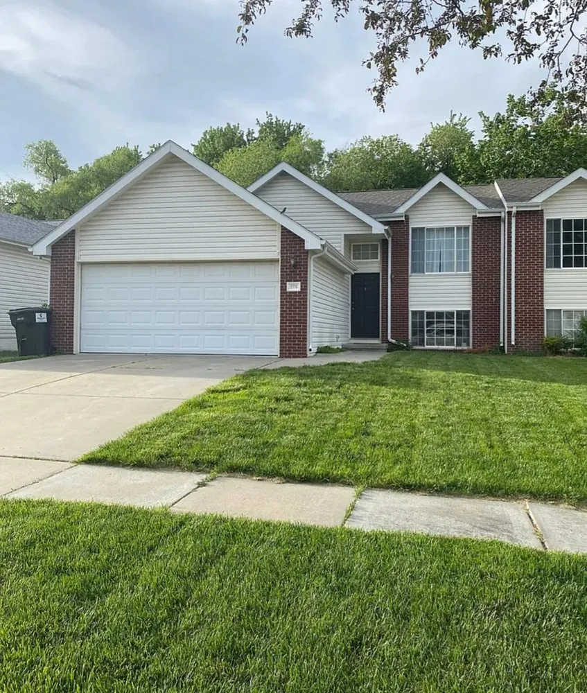 Trusted lawn care service for homes in Lincoln, NE by WC Lawncare