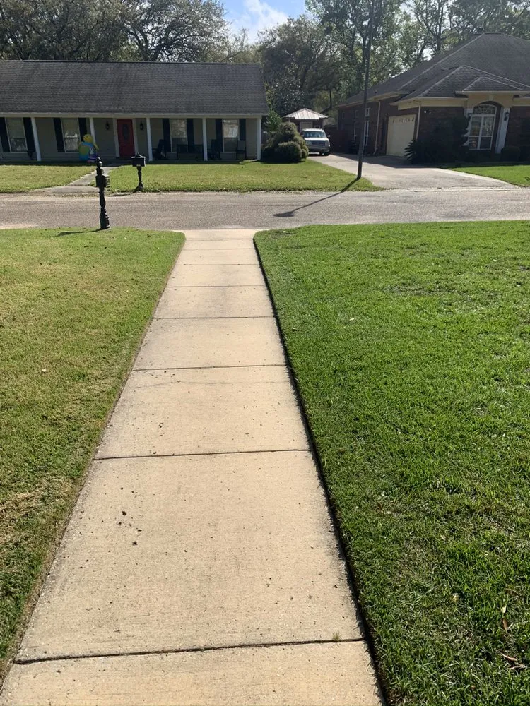 Custom landscape design with custom design in Pascagoula, MS by WD Lawn Care