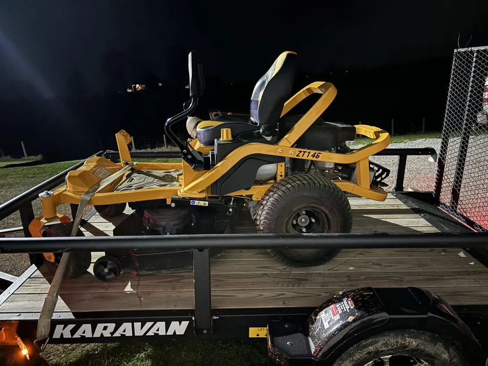 Top-rated lawn mowing service for beautiful yards across Winchester, KY - W&D Odd Jobs