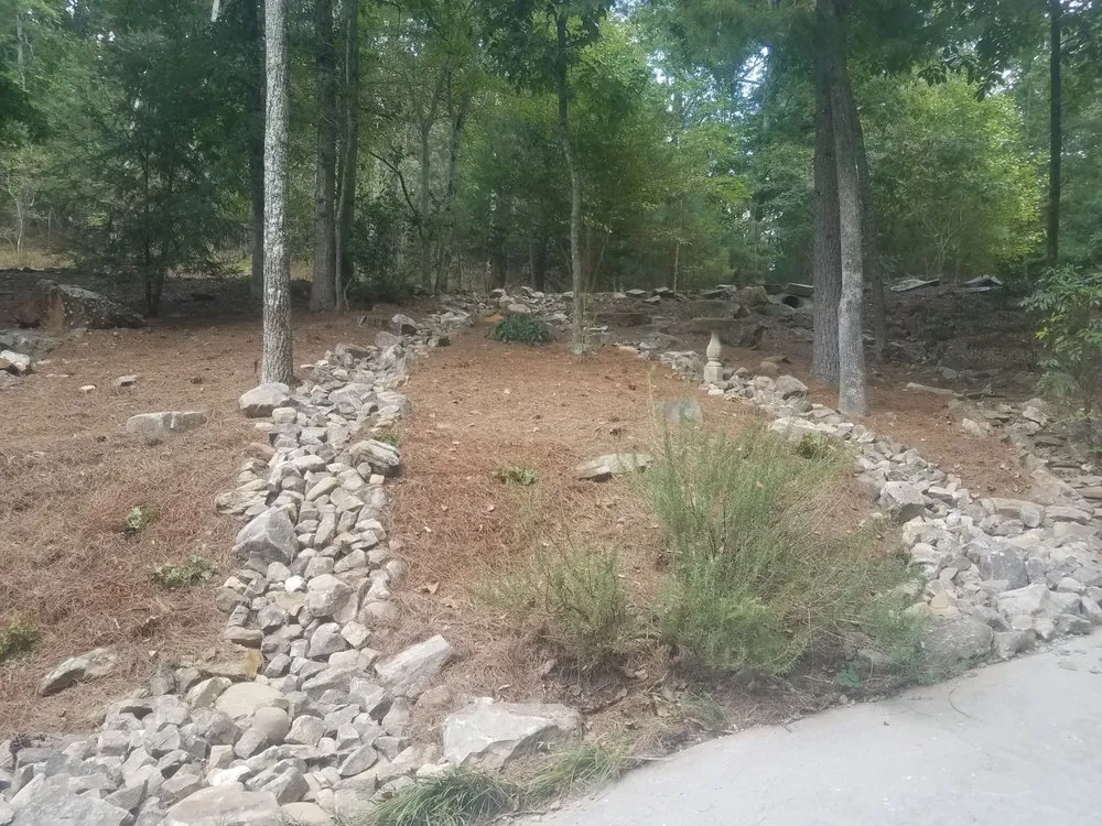 Custom outdoor landscaping experts serving Talking Rock, GA - WDG Landscapes