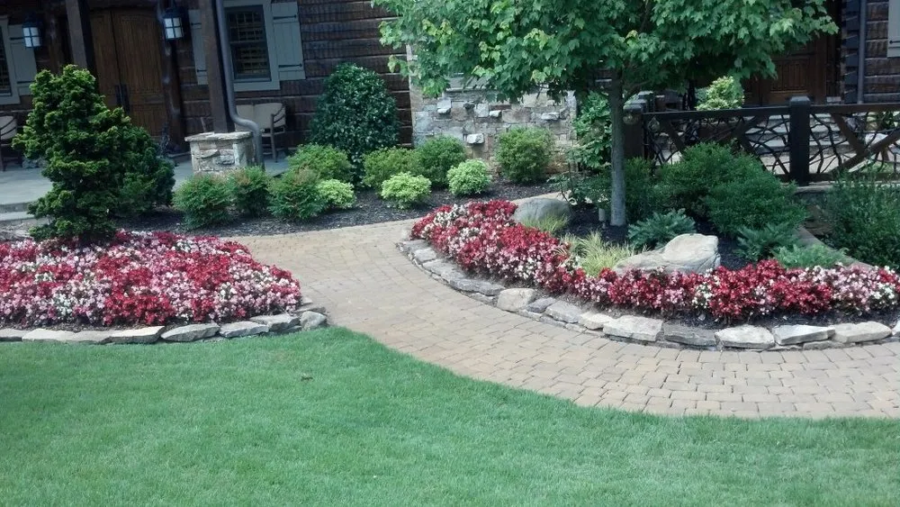 Affordable yard maintenance experts serving Talking Rock, GA - WDG Landscapes