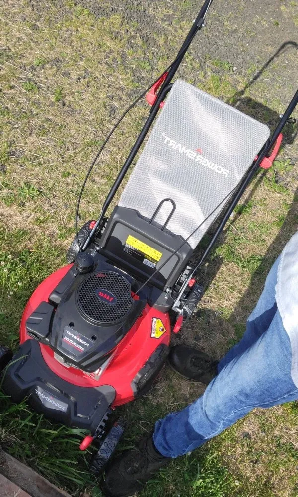 Reliable residential landscaping experts serving Aberdeen, WA - WDH Mowing