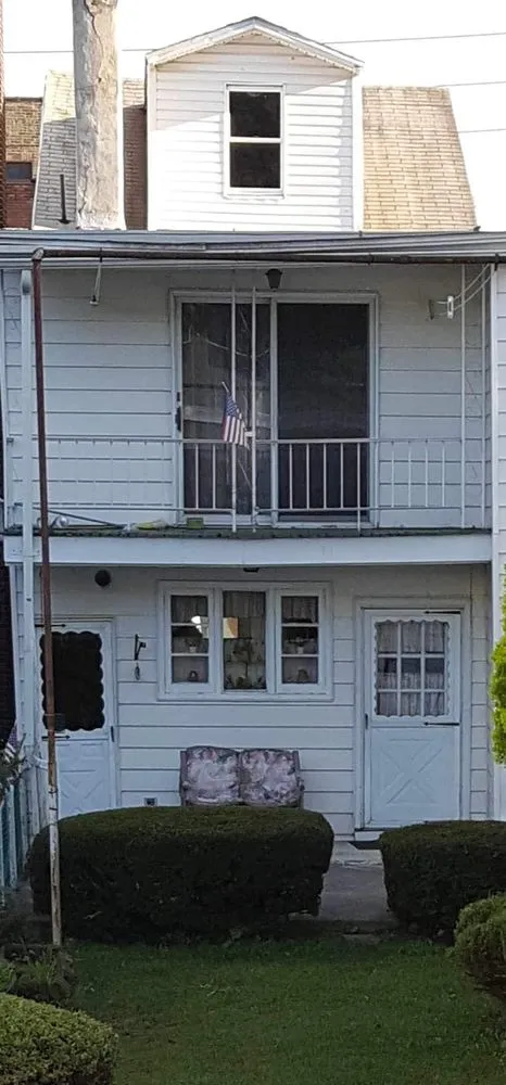 Trusted lawn care service for homes across Mount Carmel, PA - We Bobs