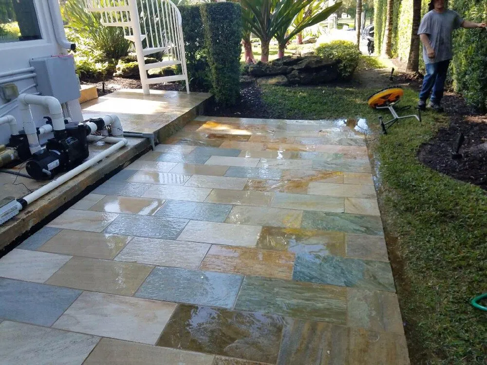 Professional outdoor landscaping experts serving Miami, FL - We Can Do It Right