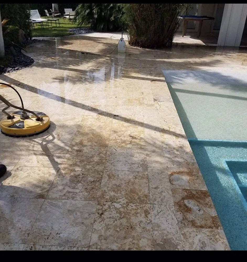 Local lawn care service experts serving Miami, FL - We Can Do It Right