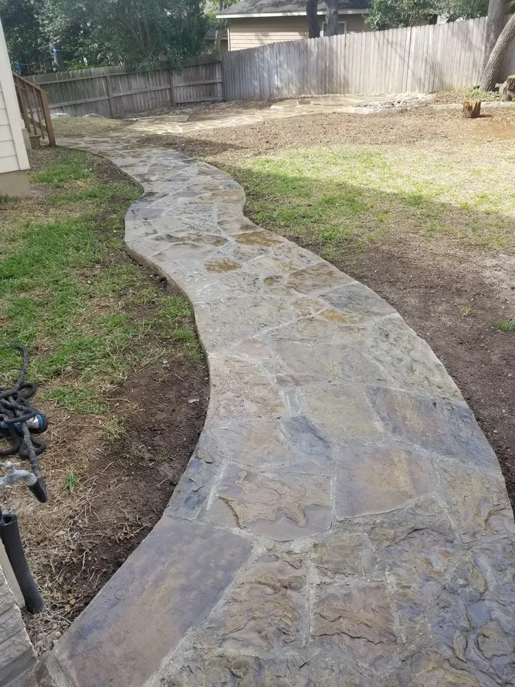 Expert lawn mowing service in San Antonio, TX - We Can Rock It