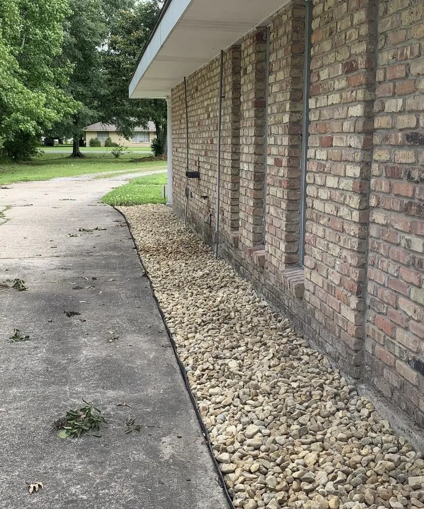 Trusted residential landscaping in Baton Rouge, LA by We Come 2 U Landscape Care