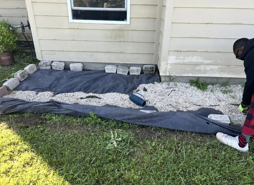 Affordable landscape installation experts serving Baton Rouge, LA - We Come 2 U Landscape Care