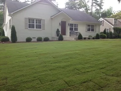 Top-rated lawn mowing service for residential properties across Gadsden, AL - We Cut Lawn and Landscape