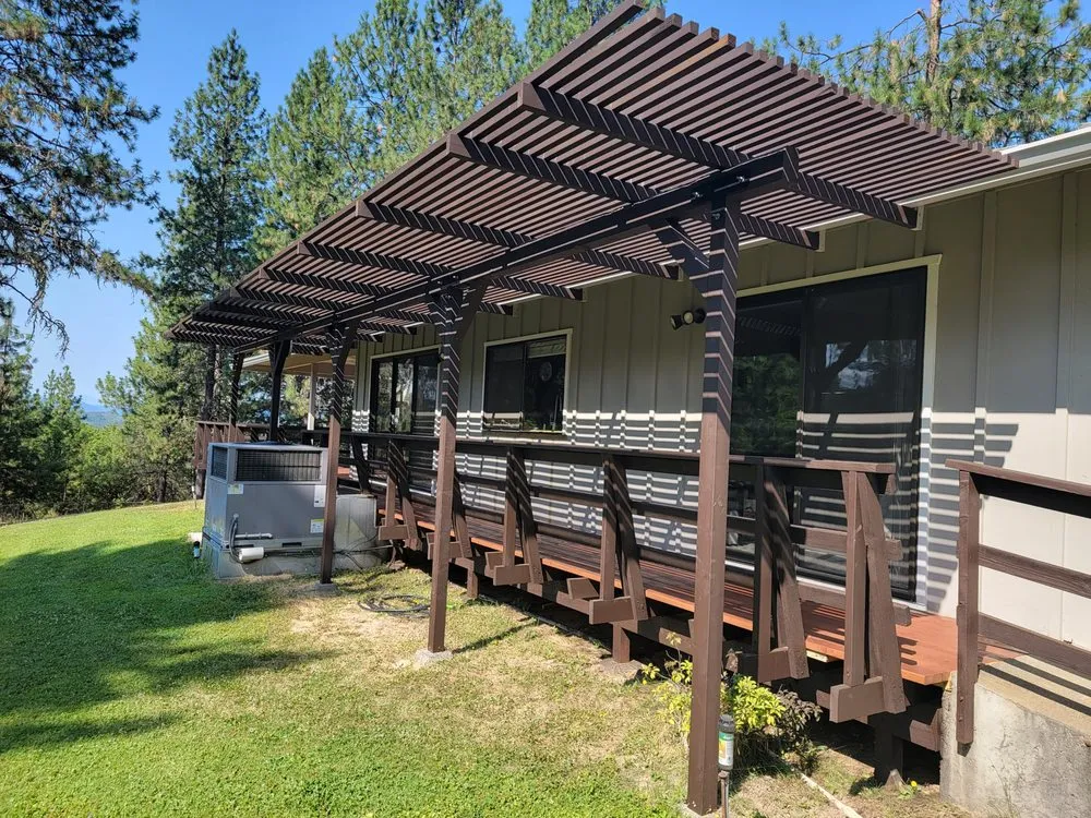 Affordable outdoor landscaping experts serving Grants Pass, OR - We Do Everything