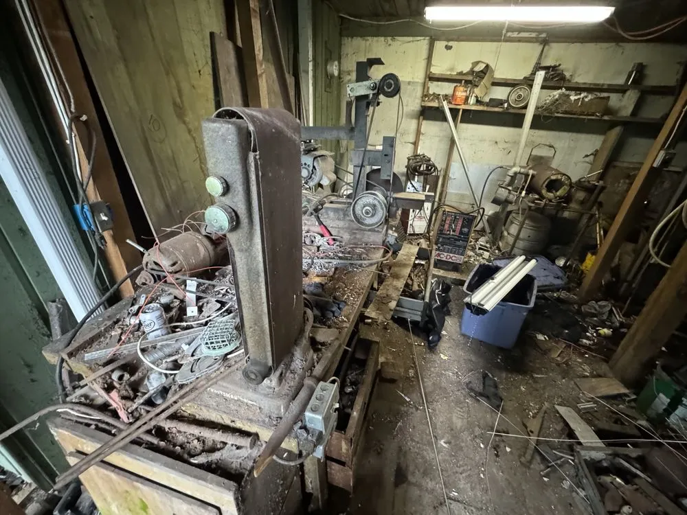 Custom landscape installation in Puyallup, WA - We do it 4 less