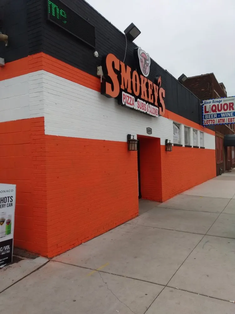 Top-rated lawn mowing service experts serving Detroit, MI - We Do It All