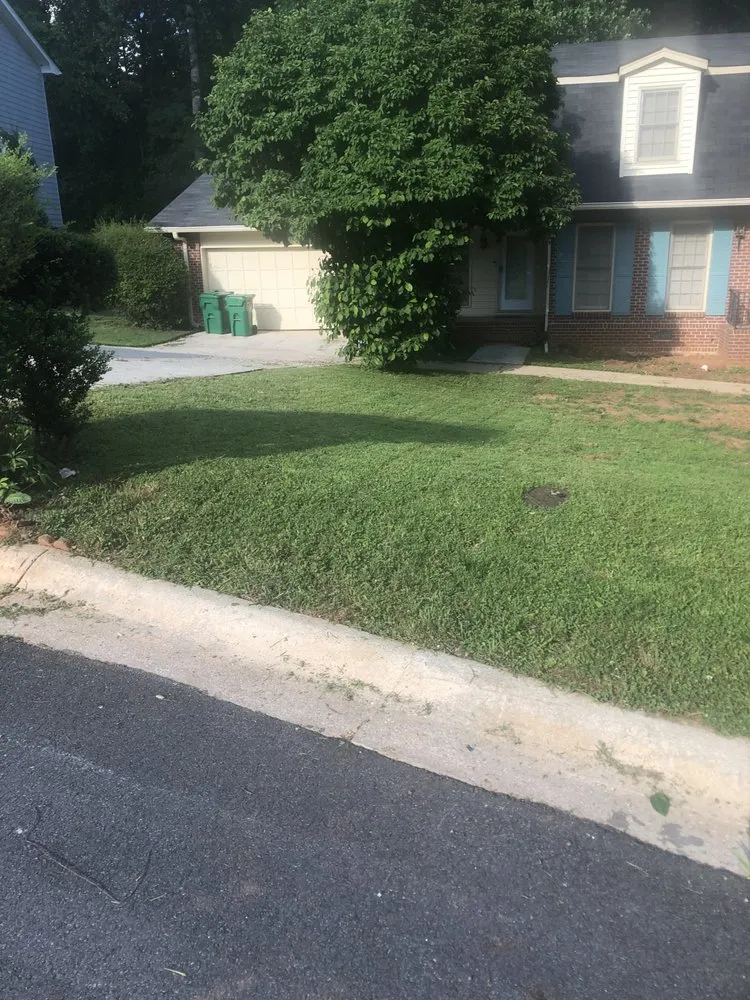 Reliable garden landscaping in Decatur, GA by We Do It The Best Landscaping