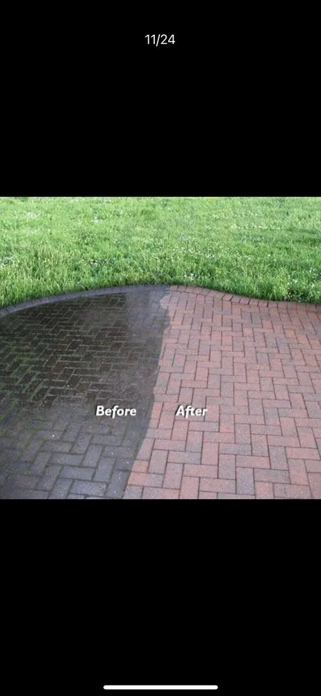 Top-rated lawn mowing service in Louisville, KY by We Do Landscaping