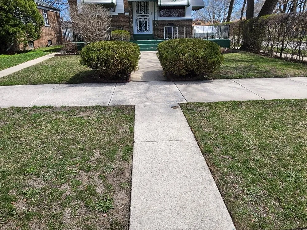 Custom residential landscaping for homes in Chicago, IL by We Got It Property Maintenance