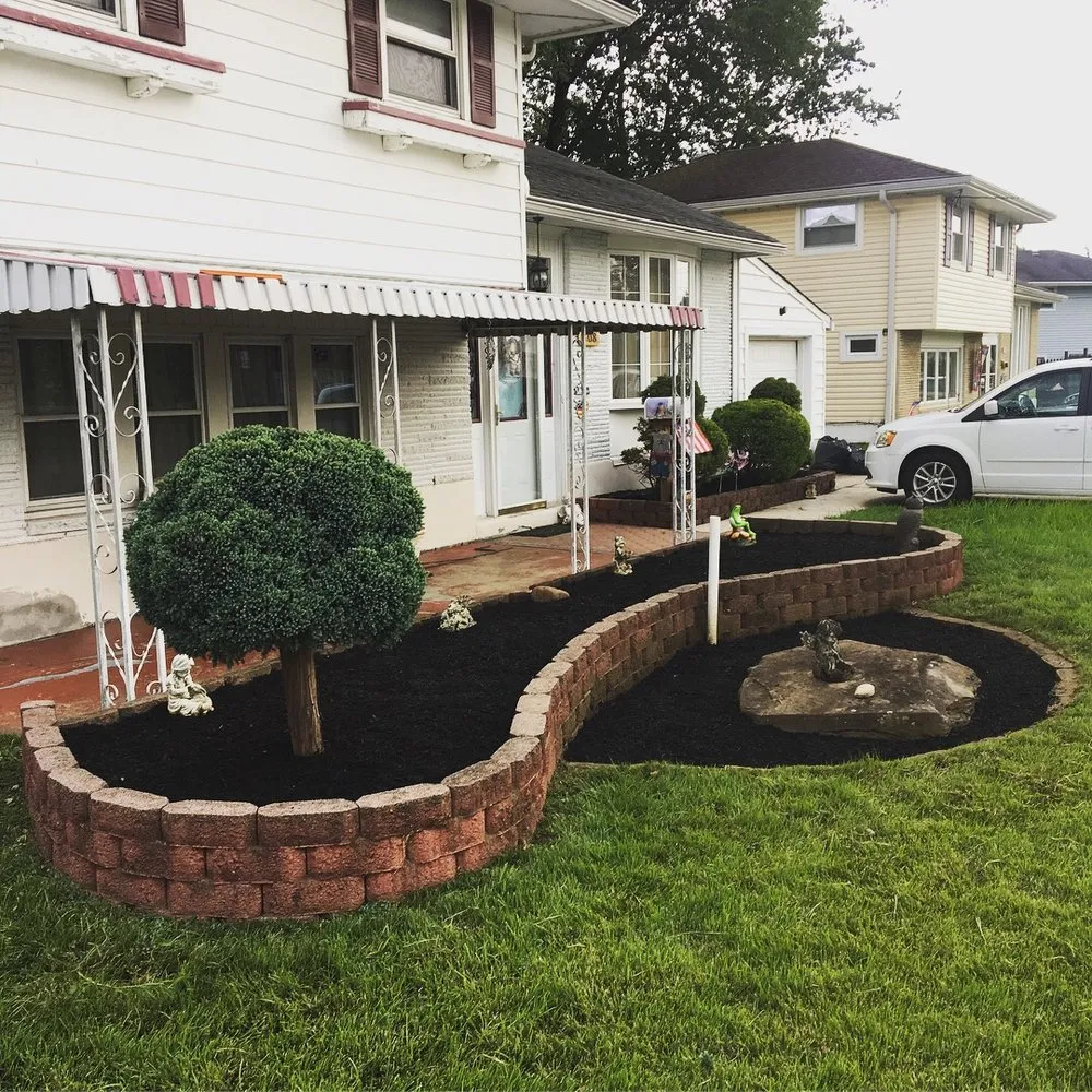 Trusted yard cleanup service with custom design across Turnersville, NJ - We Just Cut