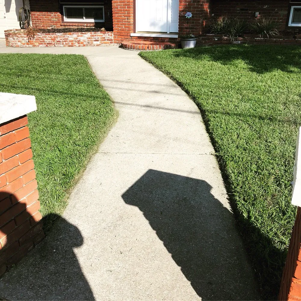 Top-rated landscape installation experts serving Turnersville, NJ - We Just Cut