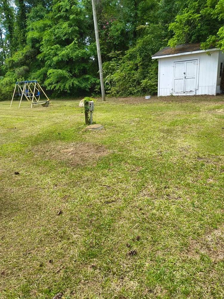 Local yard maintenance in New Bern, NC - We Keep It Pushing Lawn Care