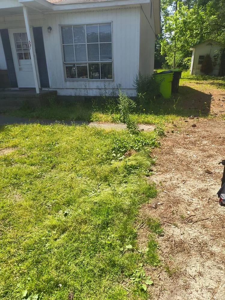 Reliable garden landscaping for residential properties across New Bern, NC - We Keep It Pushing Lawn Care