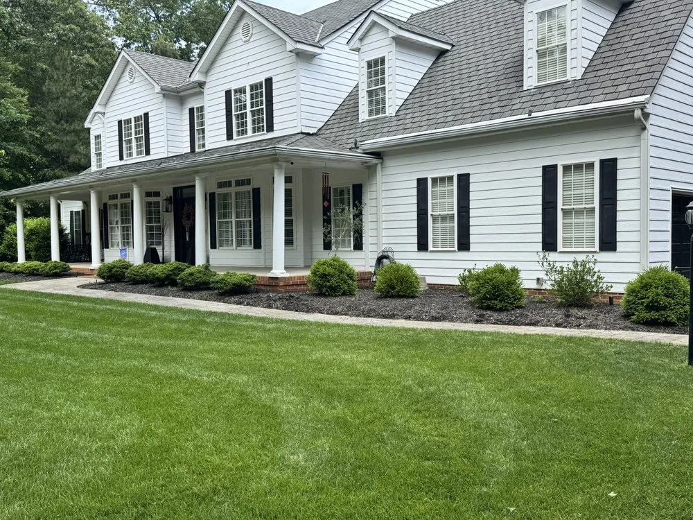 Top-rated yard maintenance in Chesterfield, VA by We Love Our Lawn Service