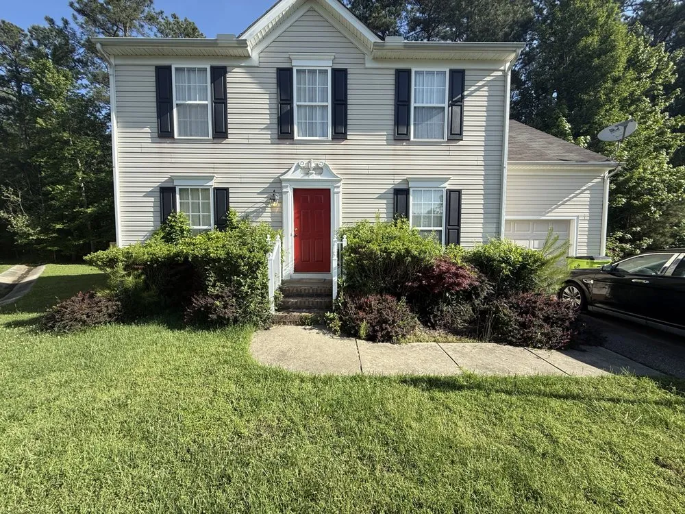 Trusted landscape installation experts serving Chesterfield, VA - We Love Our Lawn Service