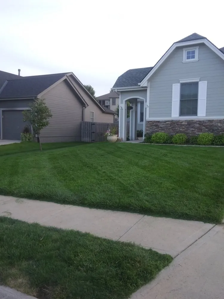 Top-rated garden landscaping in Omaha, NE by We Mow Omaha