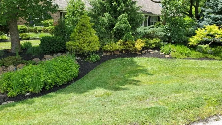 Top-rated landscape installation experts serving Wheaton, IL - We Mulch