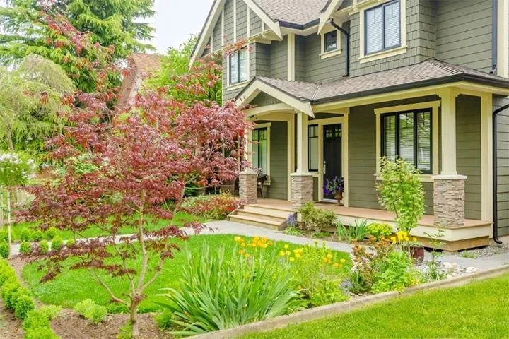 Expert landscape installation for homes in Wheaton, IL by We Mulch