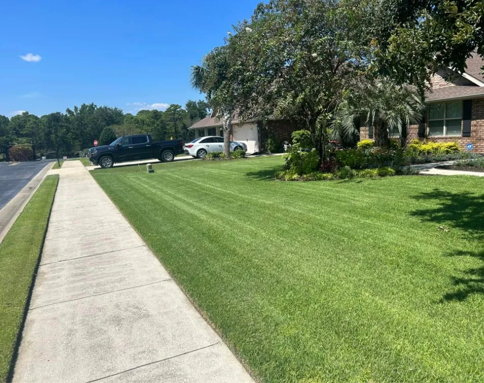 Top-rated outdoor landscaping for beautiful yards across Gulf Breeze, FL - We The People Lawncare