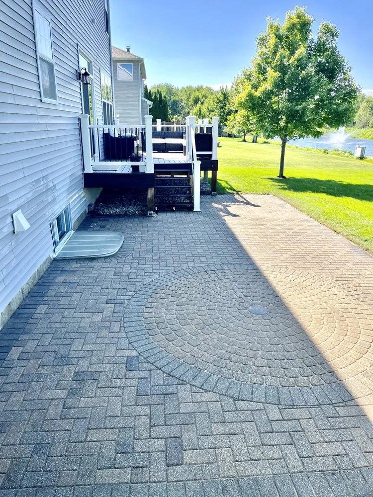 Affordable landscape design with custom design in Wauconda, IL by Weadick Bros Landscape and Snow