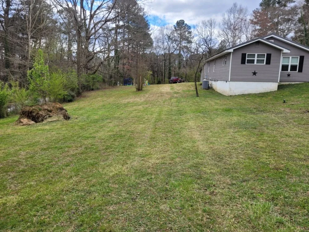 Custom lawn mowing service in Summerville, GA by Weavers LawnCare & Landscaping