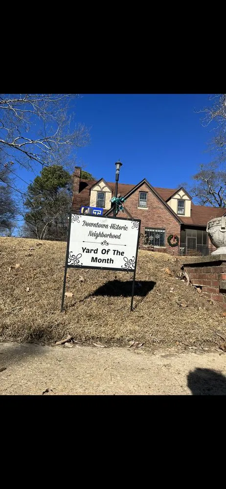 Professional yard cleanup service for homes across Tupelo, MS - Webb Solutions