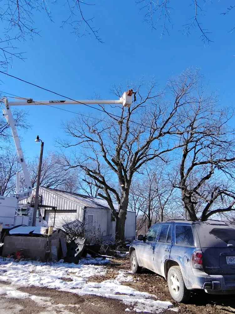 Custom garden landscaping in Warsaw, MO - Webber Landscaping & Tree Service