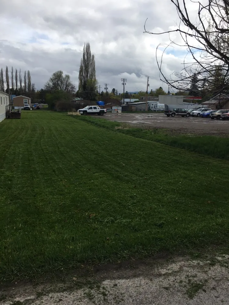 Custom lawn care service near you in Kalispell, MT by Webb’s Laborer