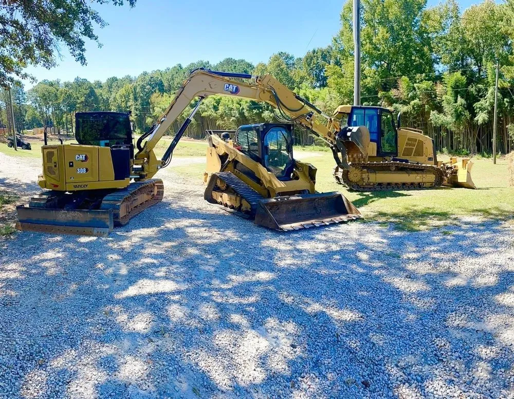 Top-rated landscaping services for beautiful yards in LaGrange, GA by Webb’s Land Management