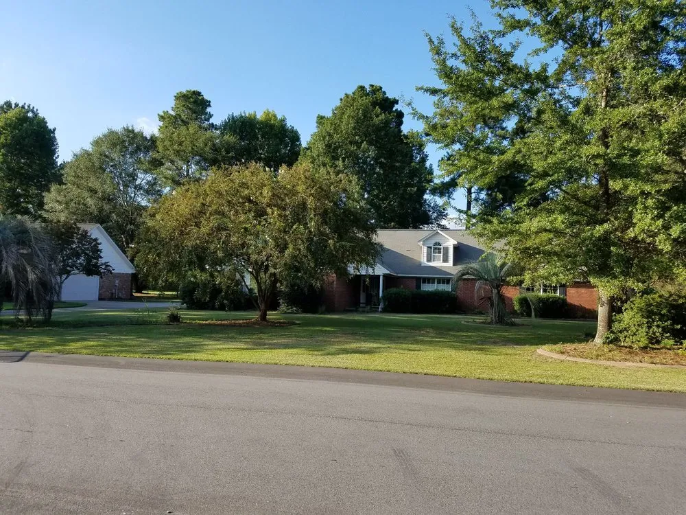 Custom landscape installation experts serving Privateer, SC - W.E.C. Lawn Care