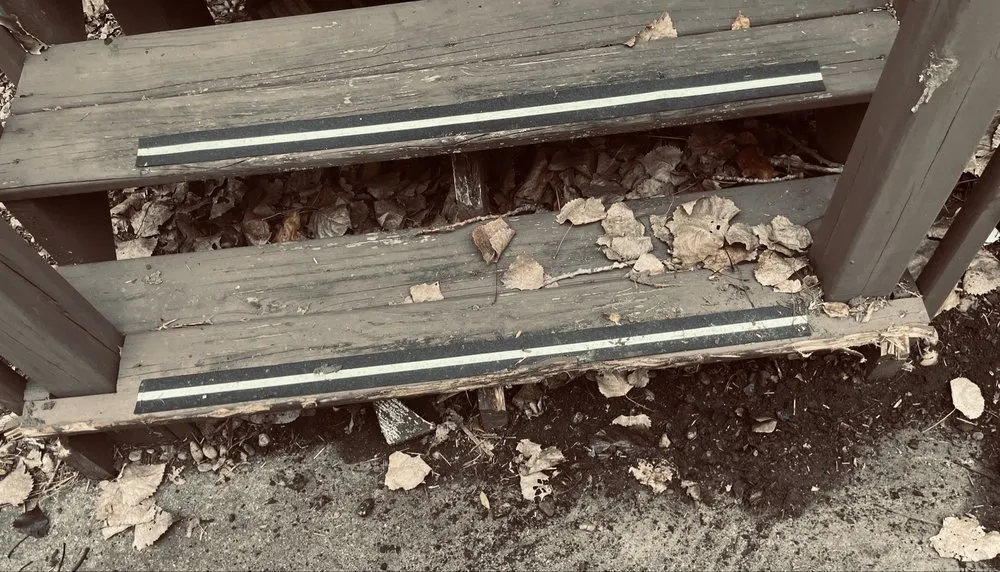 Top-rated yard maintenance in Alsip, IL by Weed Man