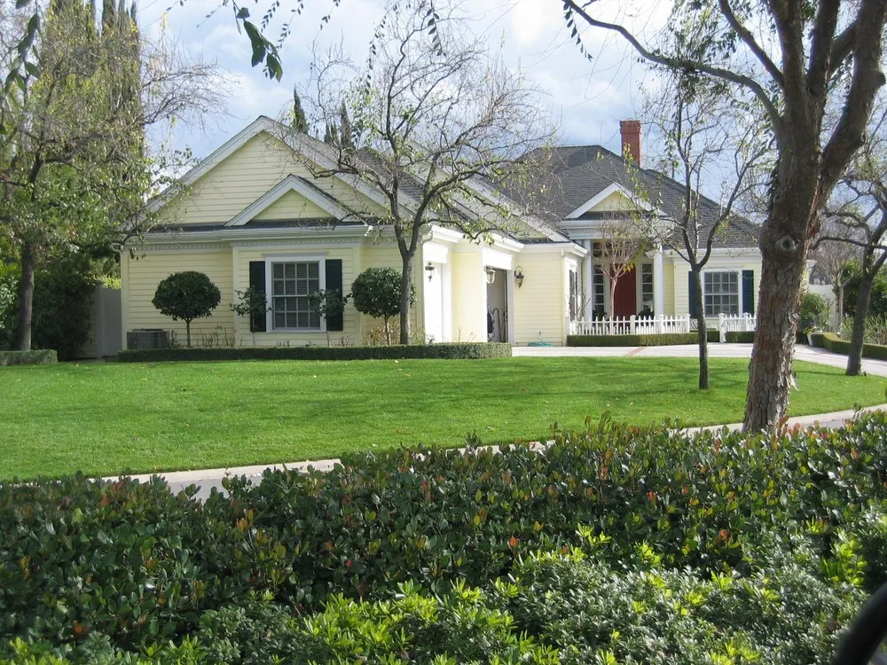 Custom landscaping services for outdoor upgrades across Fresno, CA - Weed Man