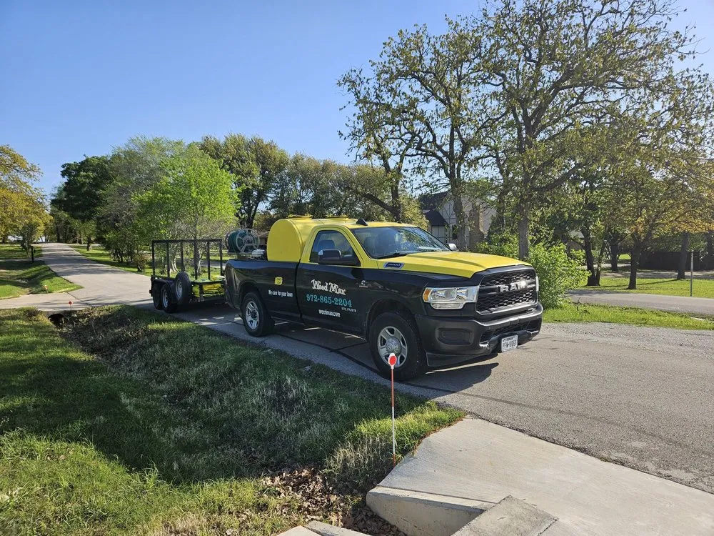 Top-rated lawn care service in Justin, TX by Weed Man
